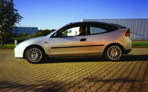 Mazda 323C 1.5 i 16V Hatchback